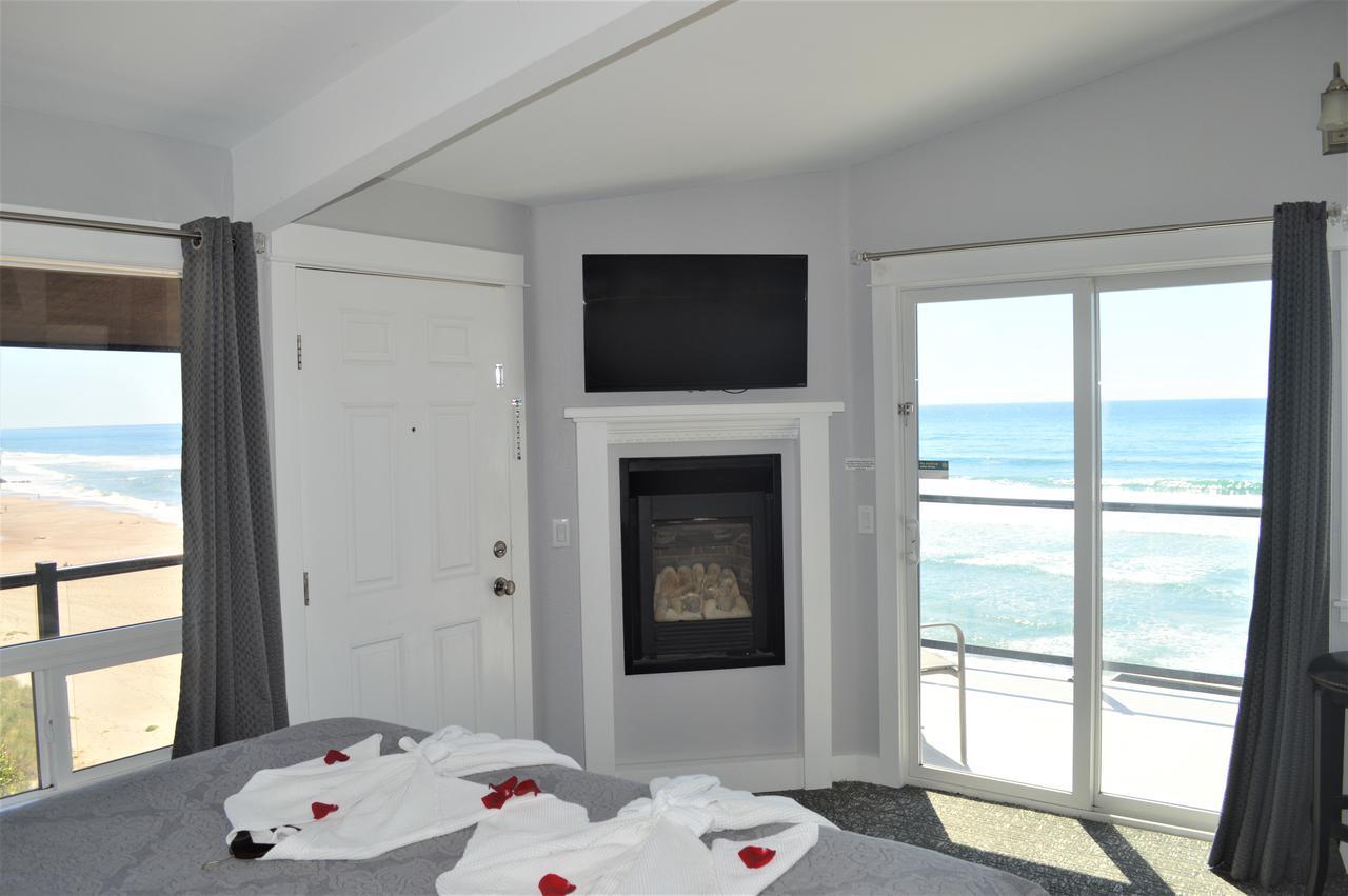 Beachfront Manor Hotel ลินคอล์น ซิตี้ ภายนอก รูปภาพ