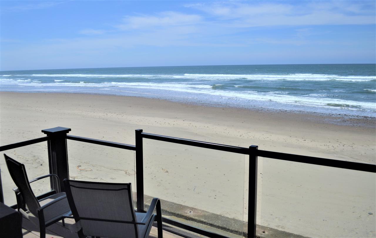 Beachfront Manor Hotel ลินคอล์น ซิตี้ ภายนอก รูปภาพ